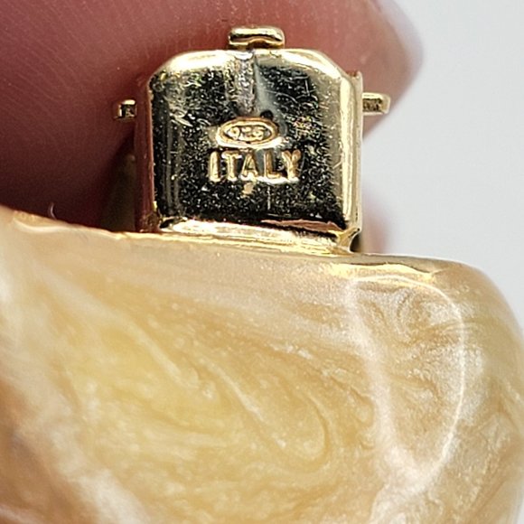 925 Sterling Shell Clip Earrings - Picture 7 of 7